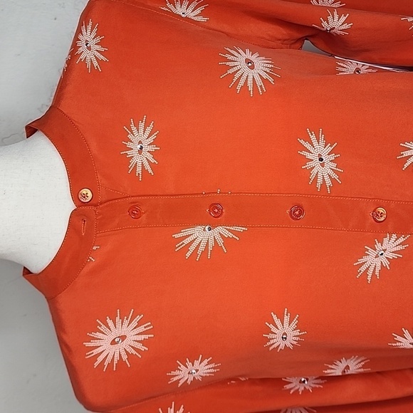 NWT Equipment Ava Clean with Contrast Silk Blouse in Spicy Orange Size Medium - Picture 7 of 13
